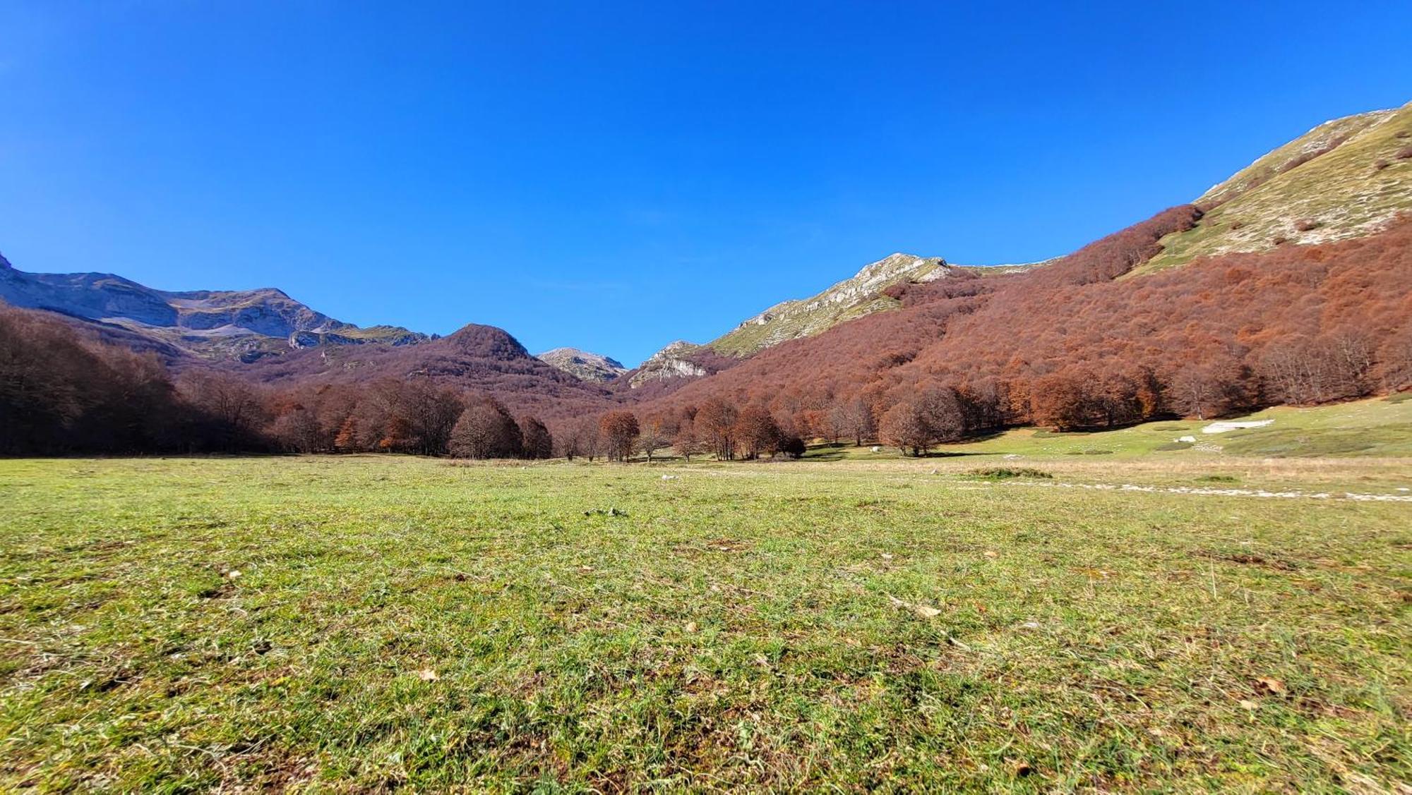 Apartament Attico E Super Attico Panoramico Rocca di Cambio Zewnętrze zdjęcie